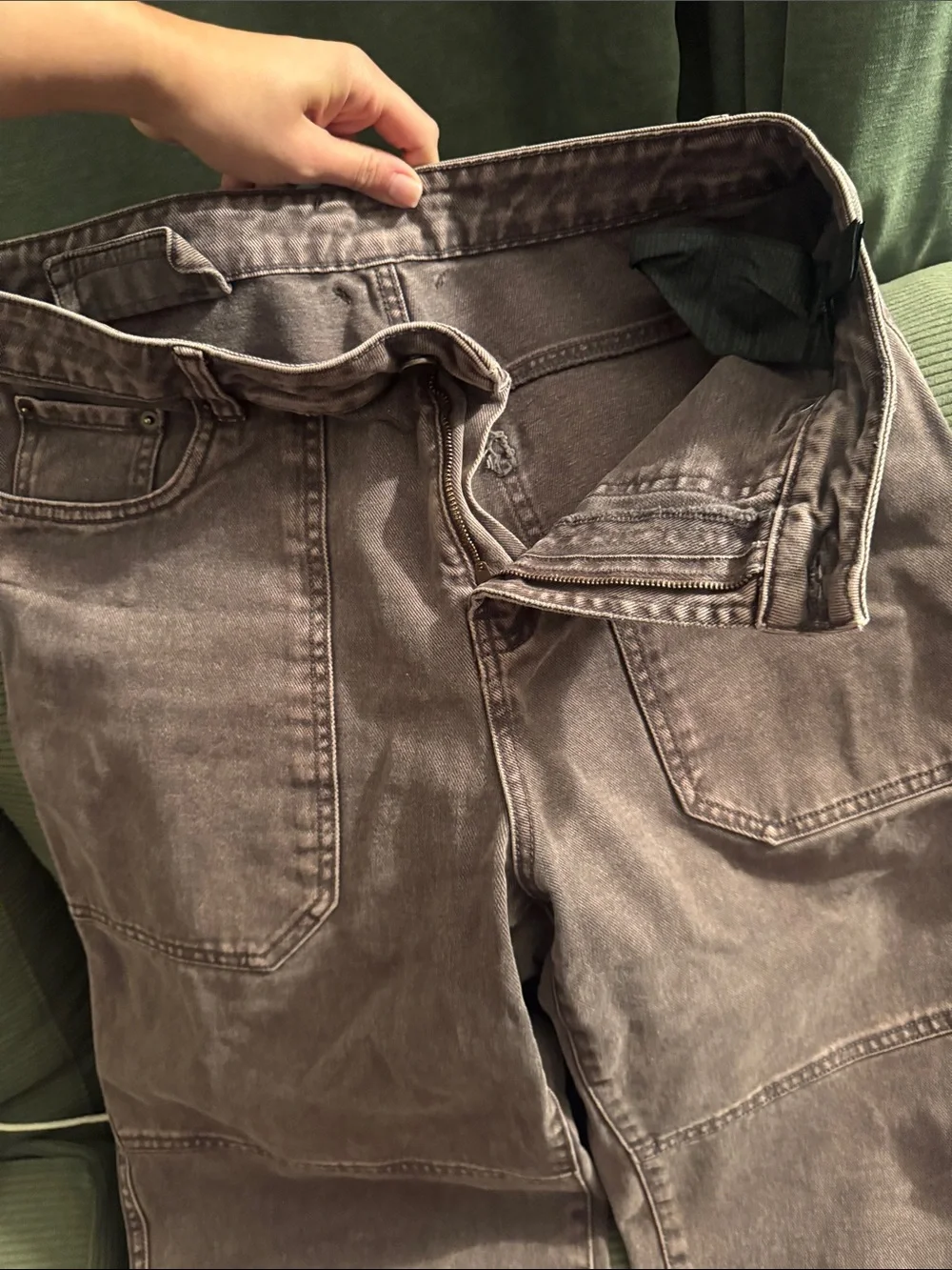 Zara Men's Washed Mauve Relaxed Jeans